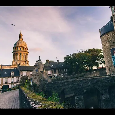 Jardin Saint Marc Conciergerie Leroy 아파트 *