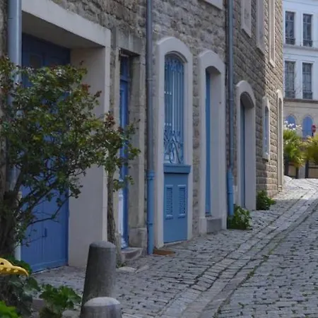 Jardin Saint Marc Conciergerie Leroy 아파트 *